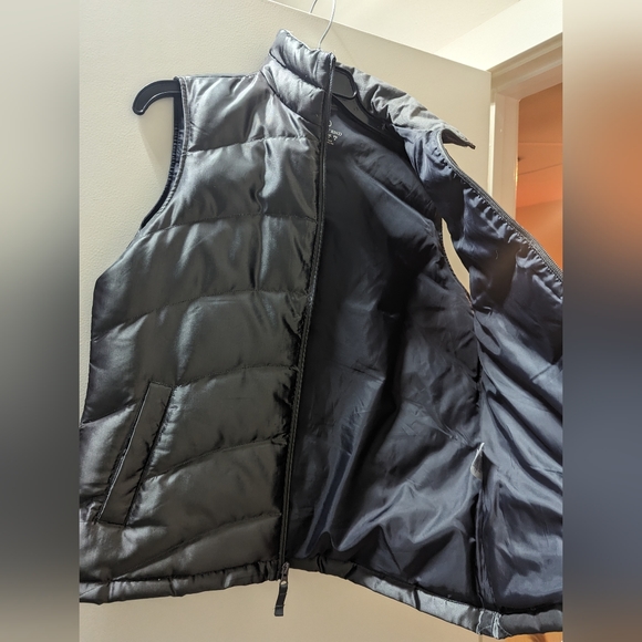 Land's End Vest, Size Small - Picture 2 of 8